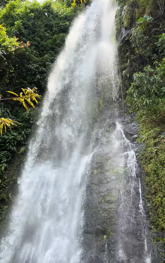 Kaeng Nyui Waterfall